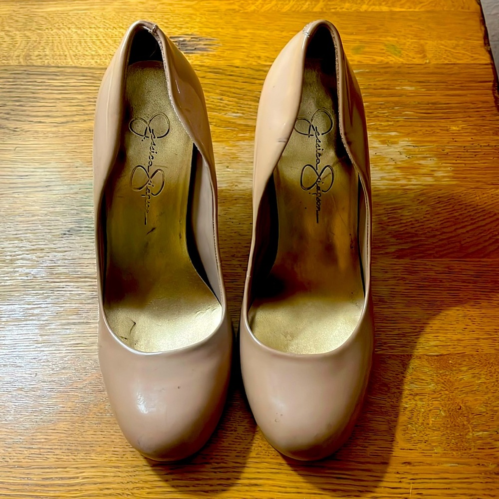 Jessica Simpson patent leather heels, nude round toe